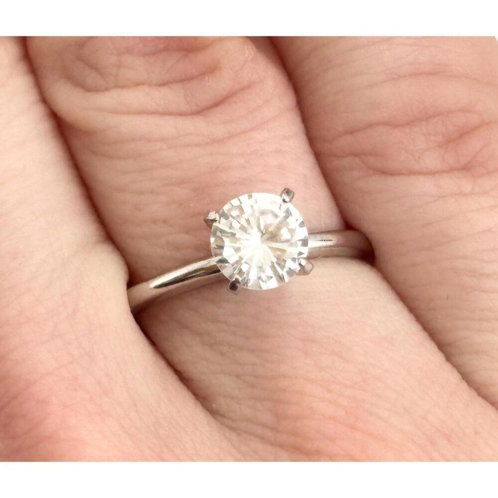 Engagement Style Sterling Silver 925 Solitaire Vintage Ring - sz 6